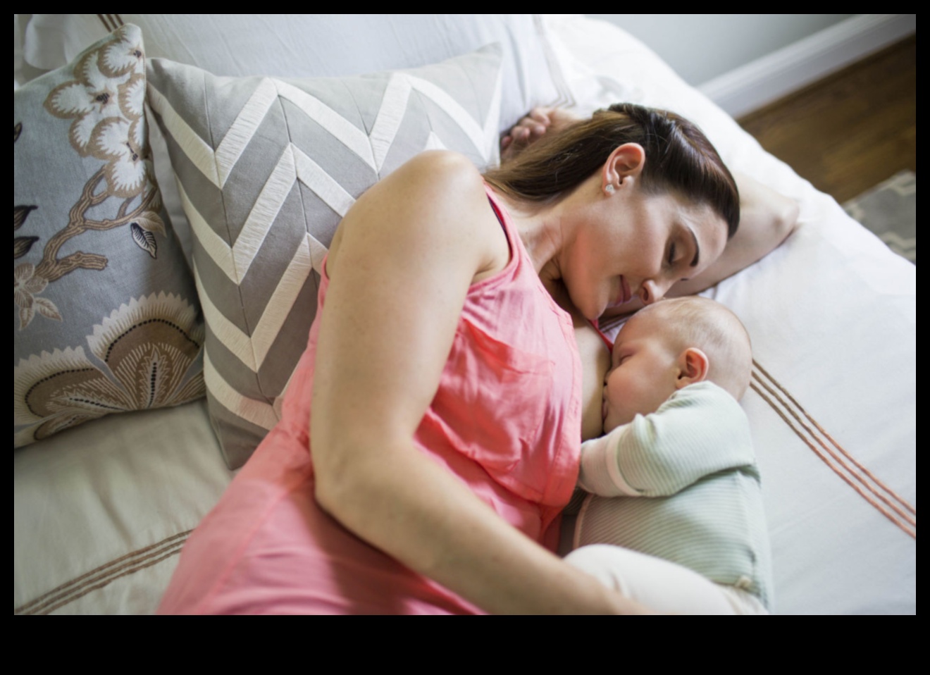 الترابط النعيم: الرنين العاطفي للرضاعة الطبيعية