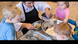 الشباب على المأكولات الشهية رحلة ممتعة وتعليمية 2 طبخ الأطفال بنفسك: مغامرات طهي بسيطة وآمنة